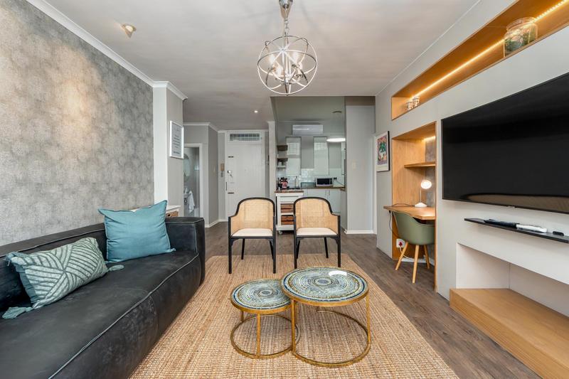 To Let 2 Bedroom Property for Rent in Sea Point Western Cape